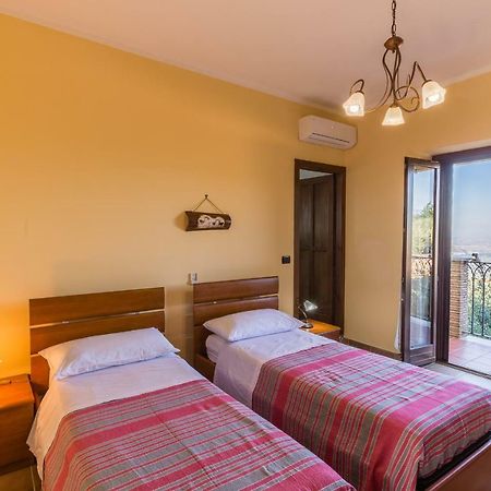 Sonnino Villa La Casetta מראה חיצוני תמונה
