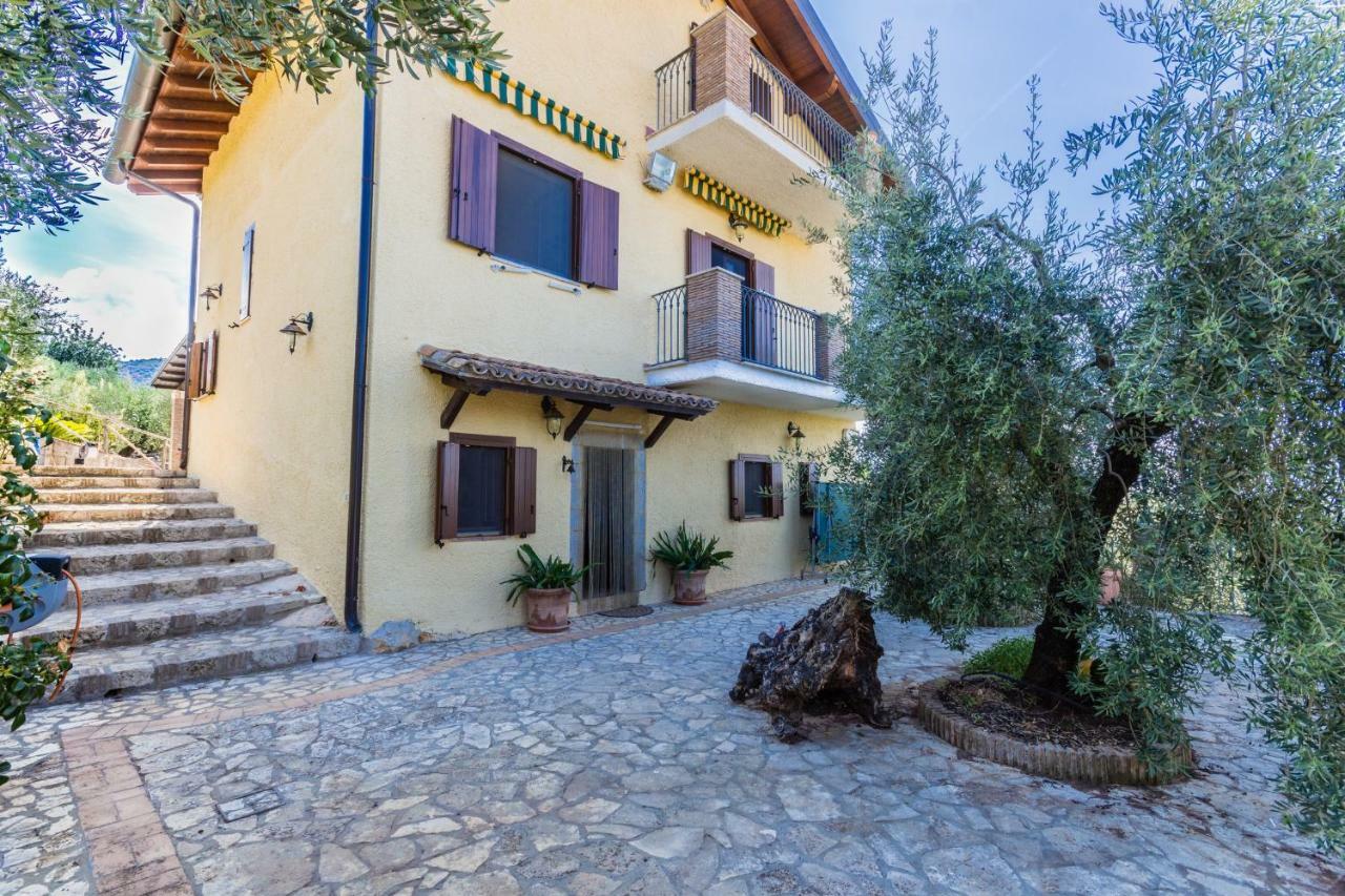 Sonnino Villa La Casetta מראה חיצוני תמונה